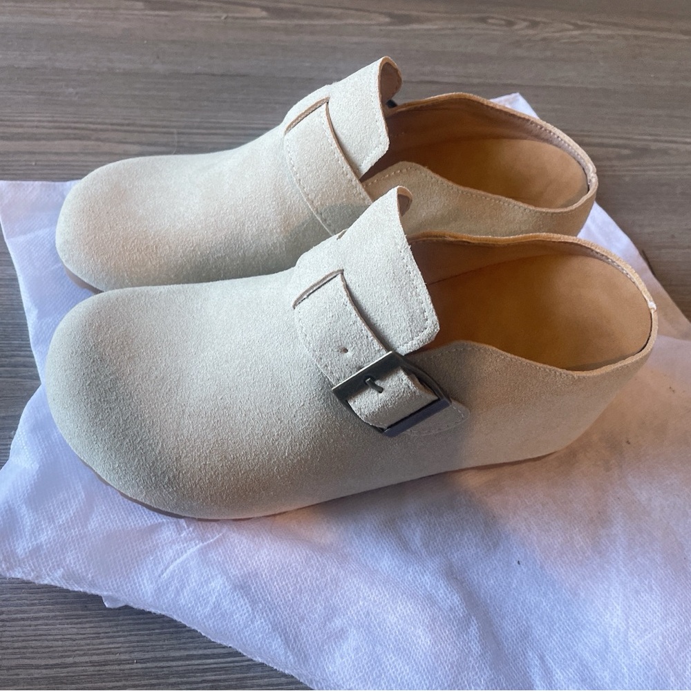 Cream Slippers with height